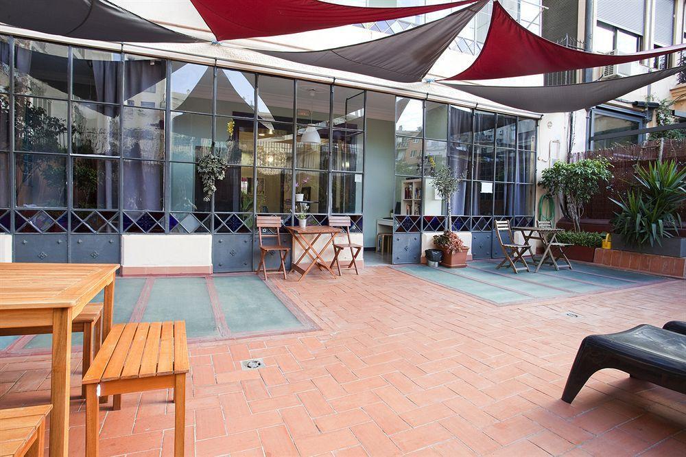 Ella Hostel Barcelona Exterior foto